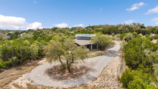 900 Deer Creek CIR, Dripping Springs, TX 78620