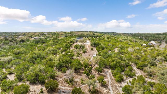 900 Deer Creek CIR, Dripping Springs, TX 78620