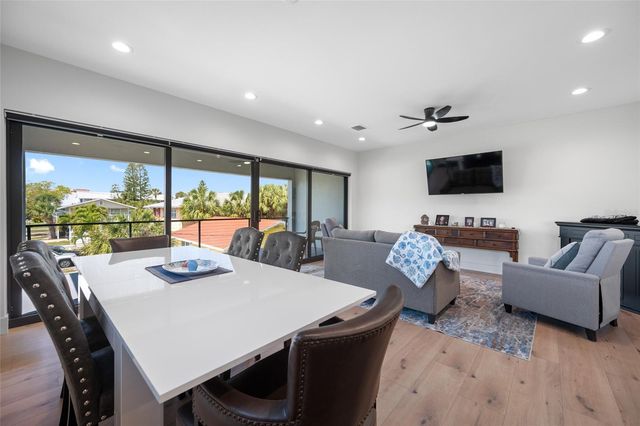 2200 BAY BOULEVARD A, Indian Rocks Beach, FL 33785