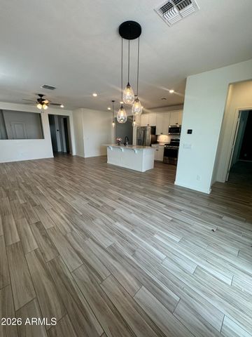 1060 W CANYONLANDS Court, San Tan Valley, AZ 85140