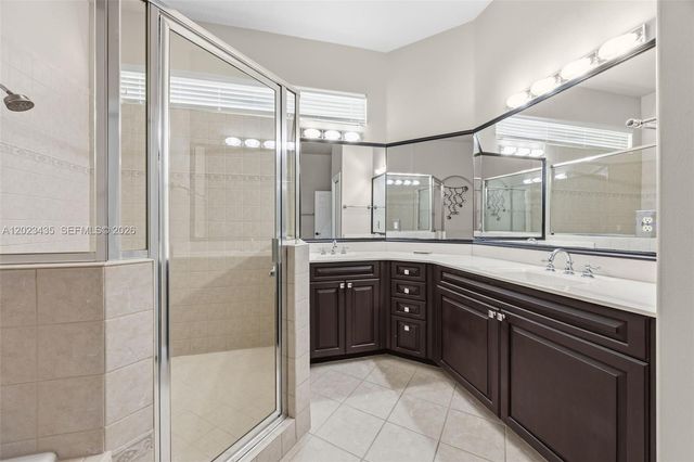 14832 Indigo Lakes Circle, Naples, FL 34119