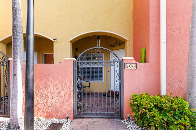 2851 W Prospect 506, Tamarac, FL 33309