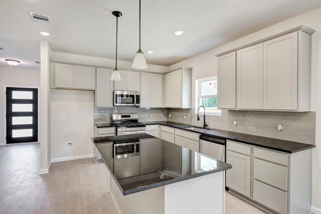 408 Heritage Grove Road, Blue Ridge, TX 75424