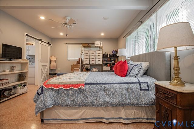 810 Mansion Dr, Hopewell, VA 23860