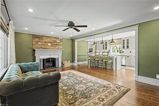 4013 Belvedere DR, Chesapeake, VA 23321