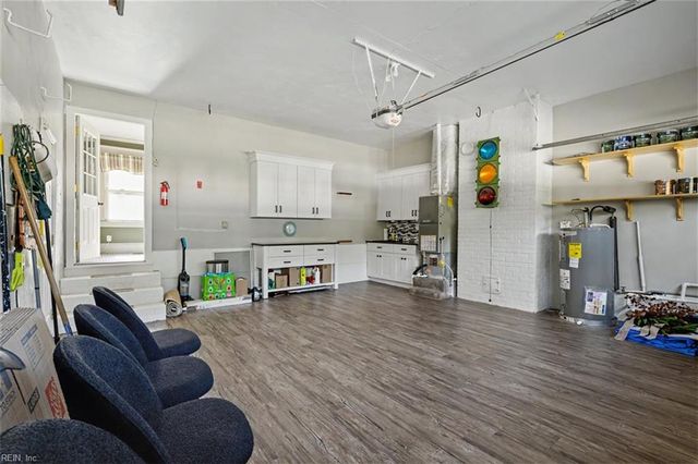 4013 Belvedere DR, Chesapeake, VA 23321