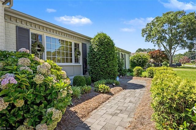4013 Belvedere DR, Chesapeake, VA 23321