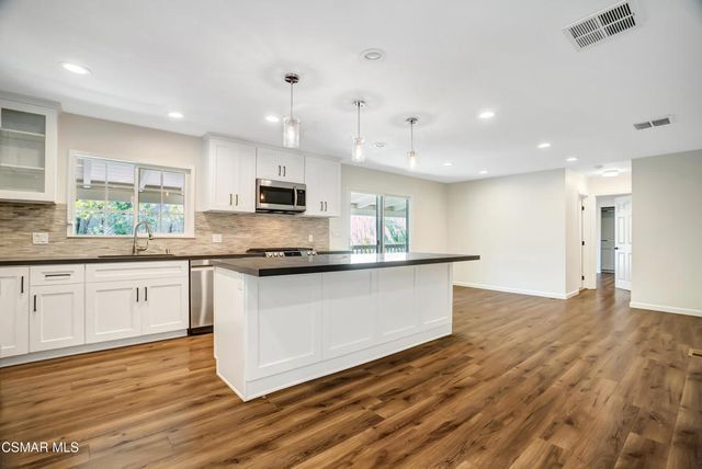 23777 Mulholland Highway 115, Calabasas, CA 91302