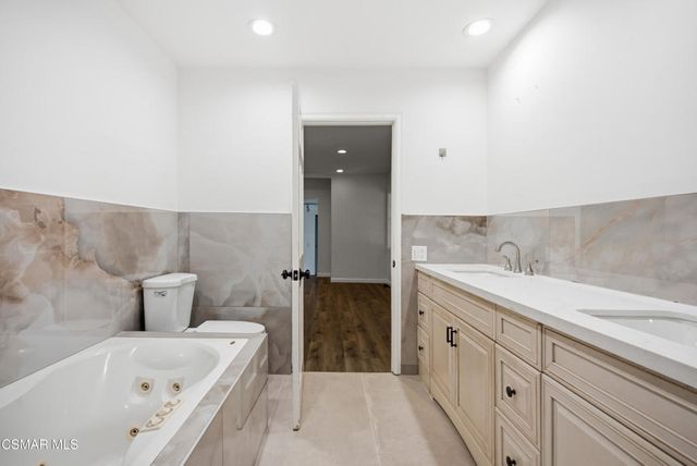 23777 Mulholland Highway 115, Calabasas, CA 91302