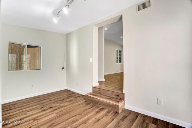 23777 Mulholland Highway 115, Calabasas, CA 91302