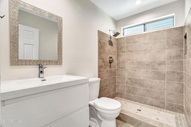 23777 Mulholland Highway 115, Calabasas, CA 91302