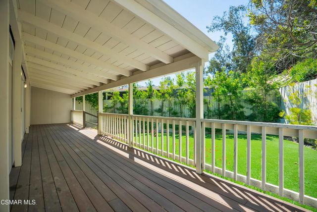 23777 Mulholland Highway 115, Calabasas, CA 91302
