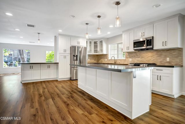 23777 Mulholland Highway 115, Calabasas, CA 91302