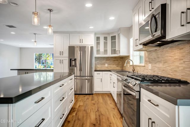23777 Mulholland Highway 115, Calabasas, CA 91302