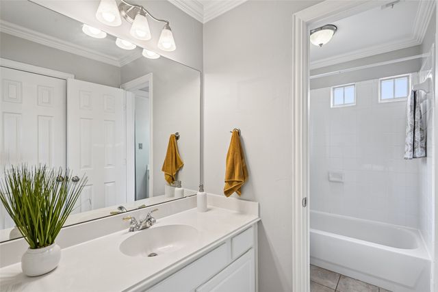 2928 Newport Drive, Rockwall, TX 75032