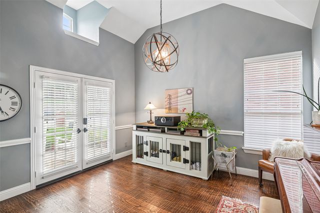 2928 Newport Drive, Rockwall, TX 75032