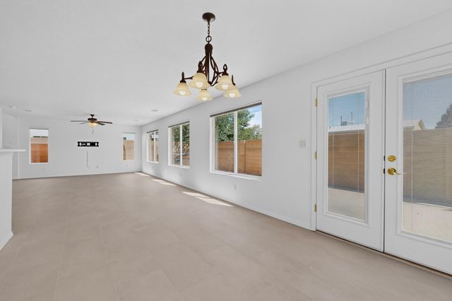 2104 San Venito Road NW, Albuquerque, NM 87104