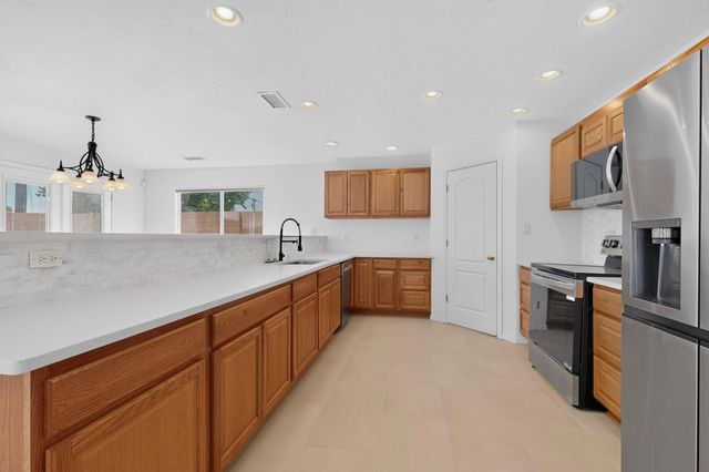 2104 San Venito Road NW, Albuquerque, NM 87104