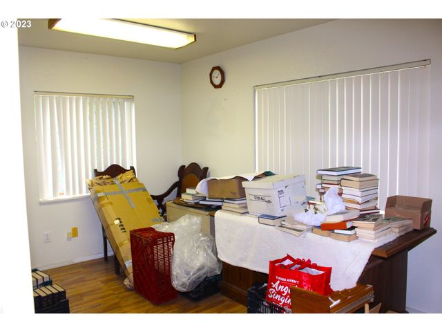 15282 HIGHWAY 101, Brookings, OR 97415
