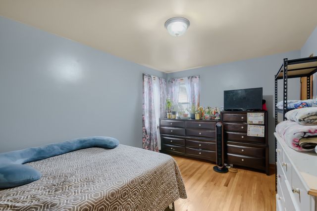 1734 N 22nd Avenue, Melrose Park, IL 60160