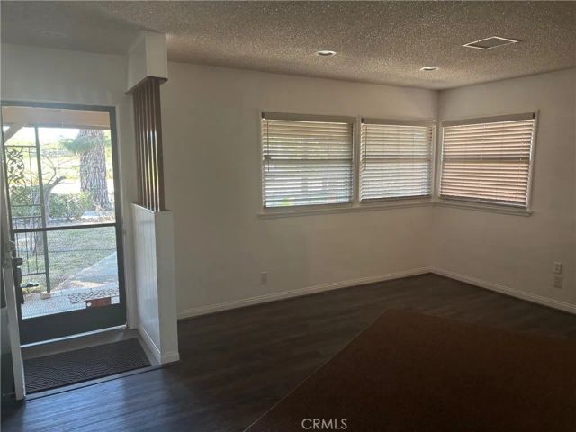 494 Avocado Avenue, Pasadena, CA 91107