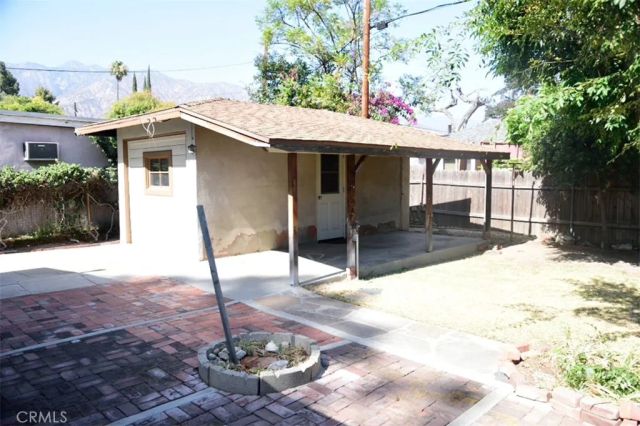494 Avocado Avenue, Pasadena, CA 91107
