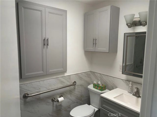 494 Avocado Avenue, Pasadena, CA 91107
