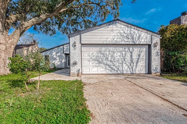 12802 Sunset Dune Drive, Houston, TX 77082