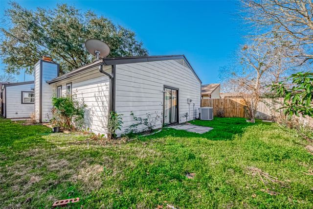 12802 Sunset Dune Drive, Houston, TX 77082