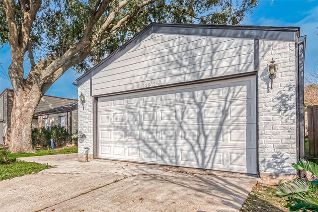 12802 Sunset Dune Drive, Houston, TX 77082