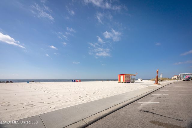 171 Miramar Avenue, Biloxi, MS 39530