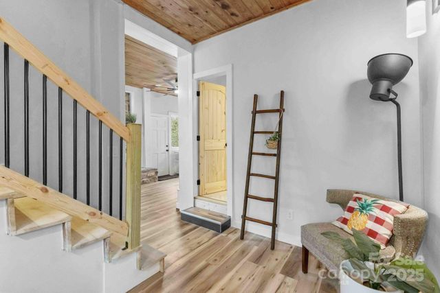 124 Glad Tidings Lane, Sylva, NC 28779