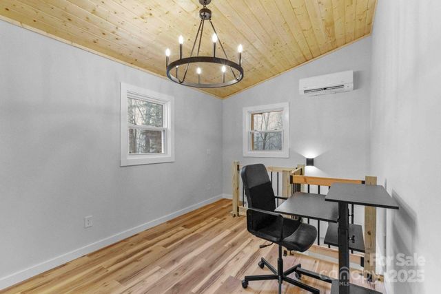 124 Glad Tidings Lane, Sylva, NC 28779