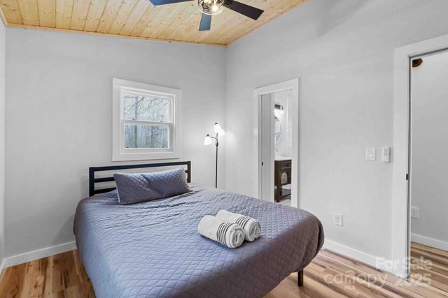 124 Glad Tidings Lane, Sylva, NC 28779