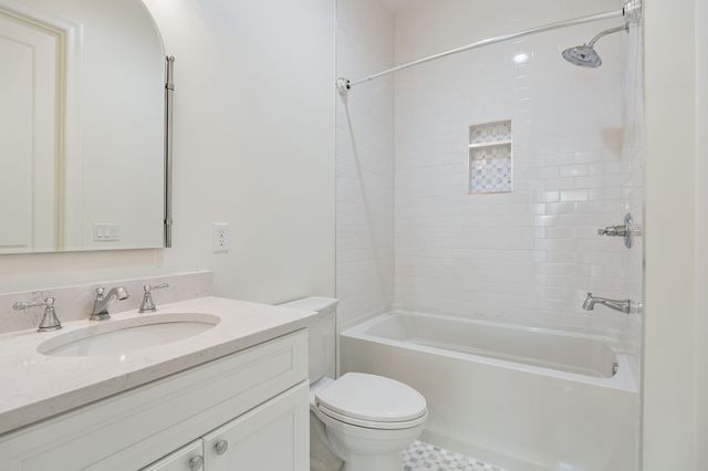 5622 Hillview Dr, Brentwood, TN 37027