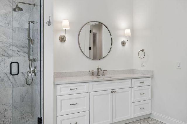 5622 Hillview Dr, Brentwood, TN 37027