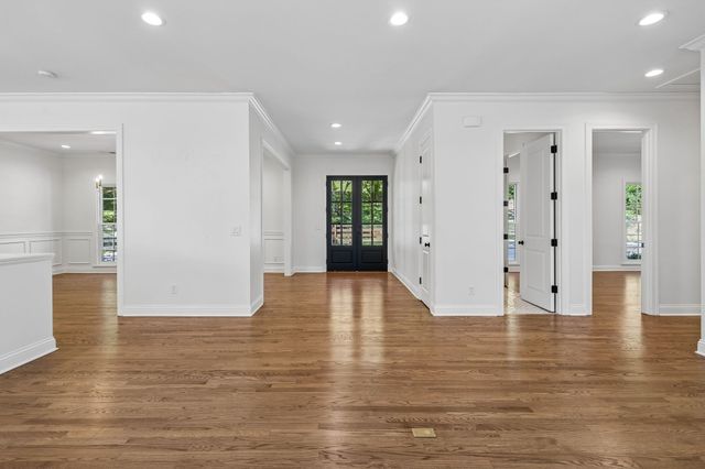 5622 Hillview Dr, Brentwood, TN 37027