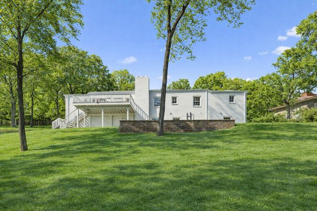 5622 Hillview Dr, Brentwood, TN 37027