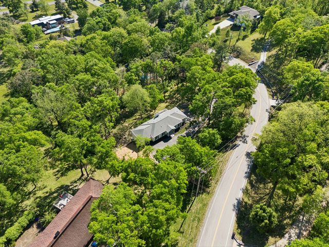 5622 Hillview Dr, Brentwood, TN 37027