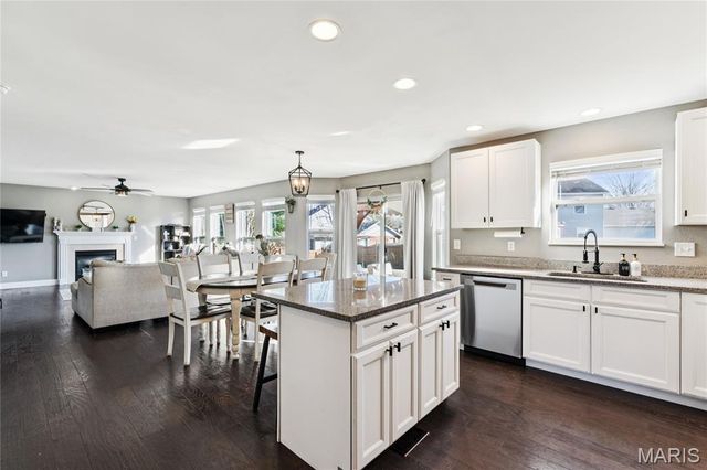 4206 Silchar Club Court, O'fallon, IL 62269