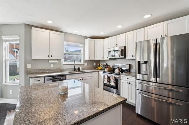 4206 Silchar Club Court, O'fallon, IL 62269