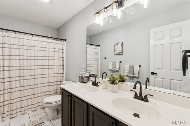 4206 Silchar Club Court, O'fallon, IL 62269