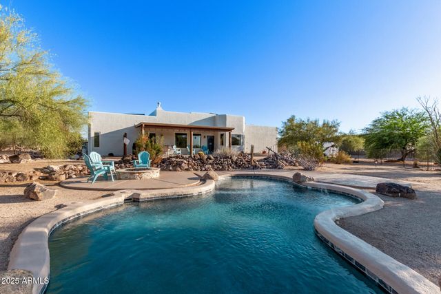 44015 N 20TH Street, New River, AZ 85087