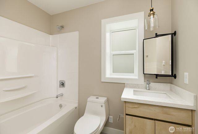 4009 21st Avenue SW, Seattle, WA 98106