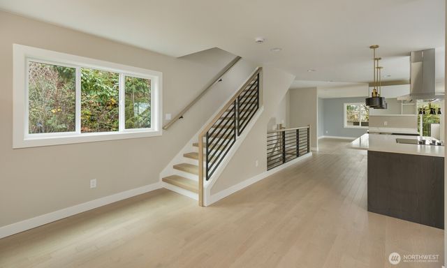 4009 21st Avenue SW, Seattle, WA 98106