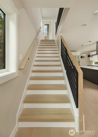 4009 21st Avenue SW, Seattle, WA 98106