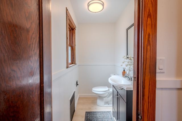 81 Linden Rd, Melrose, MA 02176