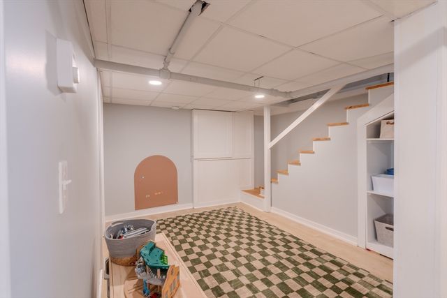 81 Linden Rd, Melrose, MA 02176