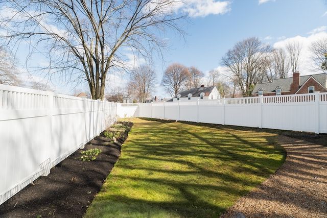 81 Linden Rd, Melrose, MA 02176