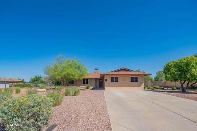5210 W Monte Cristo Avenue, Glendale, AZ 85306